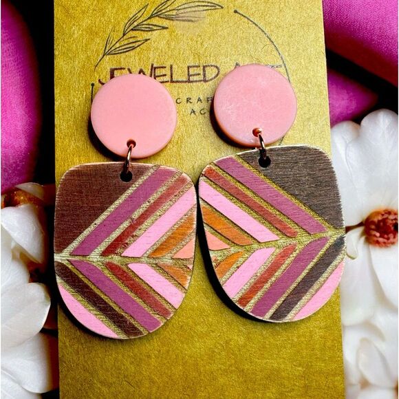 JEWELED ART Boho Abstract Wood Earrings Pink Stud Back - Picture 3 of 3
